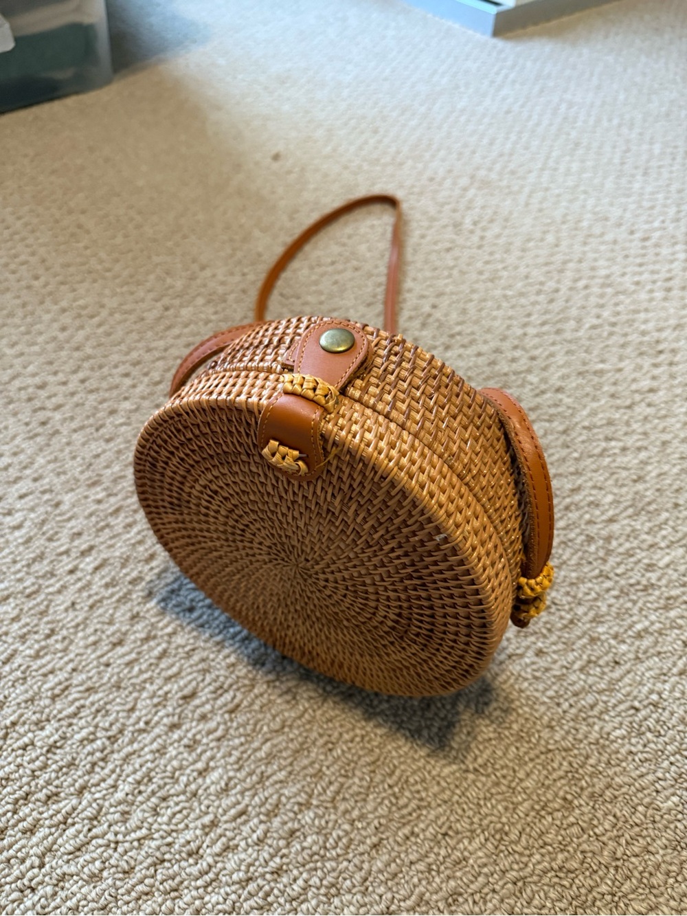 Woven Round Crossbody Bag - Tan